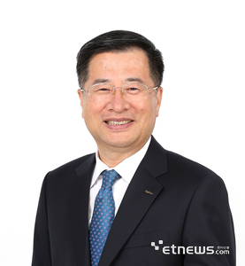 강경성 코트라 사장