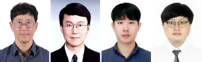 유연 근적외선 광검출기를 개발한 한국재료연구원 에너지·환경재료연구본부 (왼쪽부터)권정대 책임연구원, 김용훈 책임연구원, 윤종원 선임연구원, 최수원 박사후연구원.