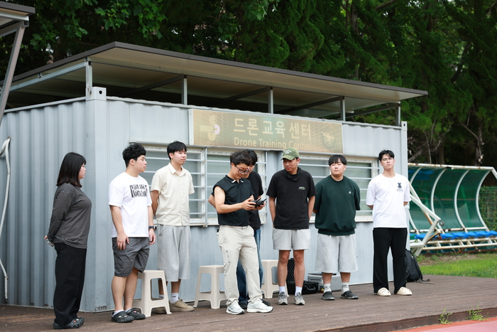 초당대학교 RISE사업단이 산업체 수요 기반 드론 3종 자격증 취득 프로그램을 진행하고 있다.