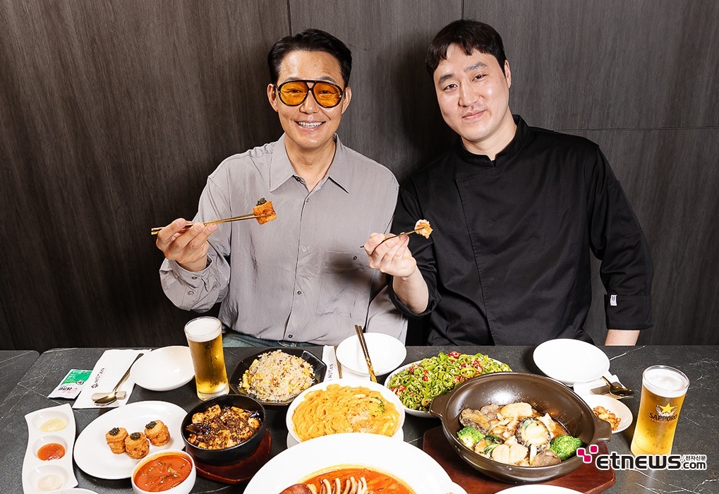 [ET포토] 박성웅-윤진원, '도파민 나오는 미소'