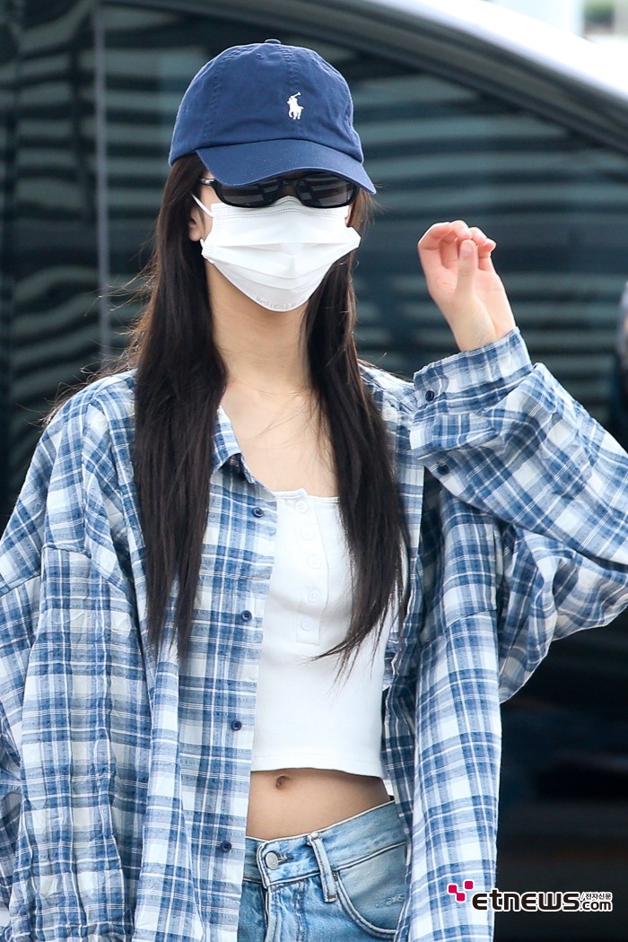 [ET포토] 있지 리아, '수줍게 인사'