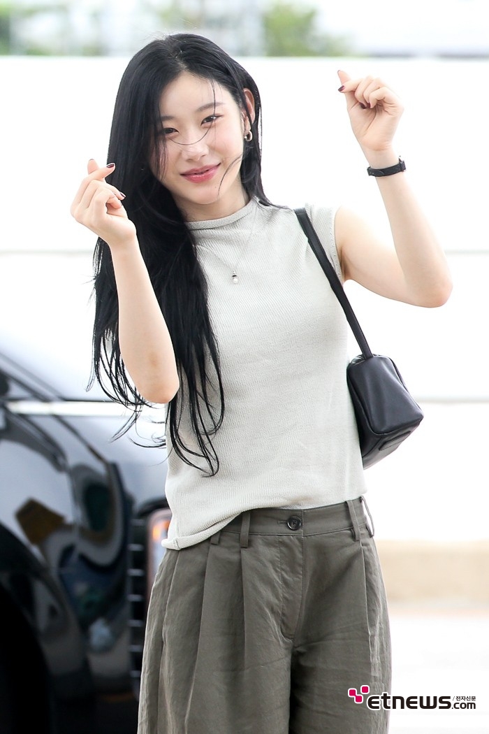 [ET포토] 있지 채령, '발랄한 하트'