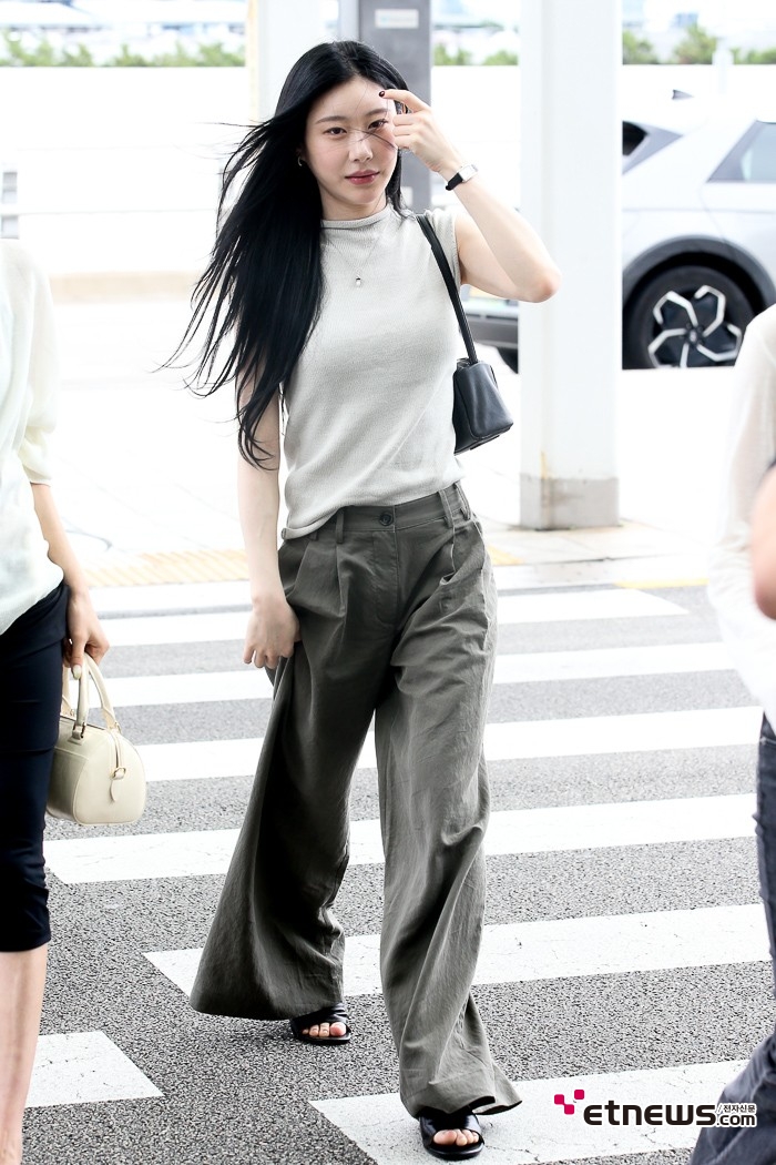 [ET포토] 있지 채령, '머리결 찰랑이며'