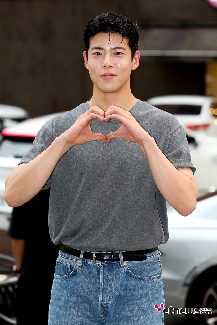 [ET포토] 최우성, '훈훈한 미남의 미소'