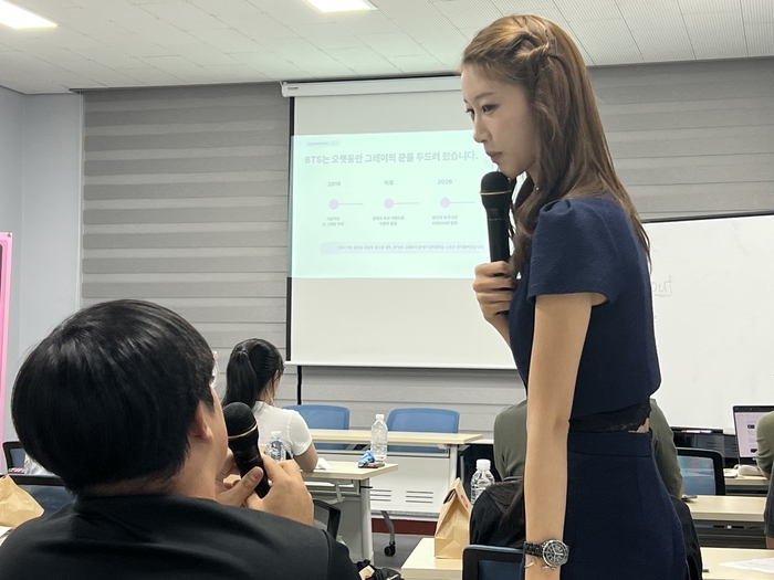 남원청년마루는 지난 7일부터 9일까지 고용노동부 청년성장프로젝트의 일환으로 유튜버 '새니'와 함께하는 3일 특별 클래스 '배움 톡(TALK)'을 운영했다.