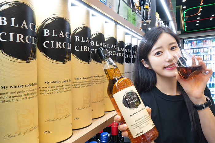 세븐일레븐 가성비 위스키 100만병 돌파…3만원 미만 매출 비중 77%