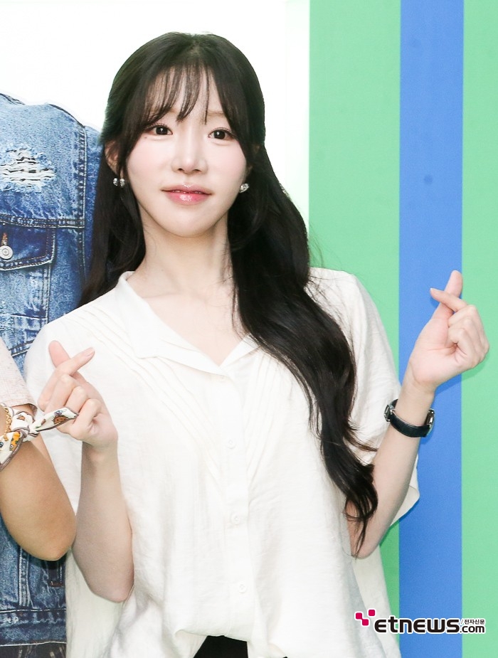 [ET포토] 미스트롯4 염유리, '트롯계의 바비인형'
