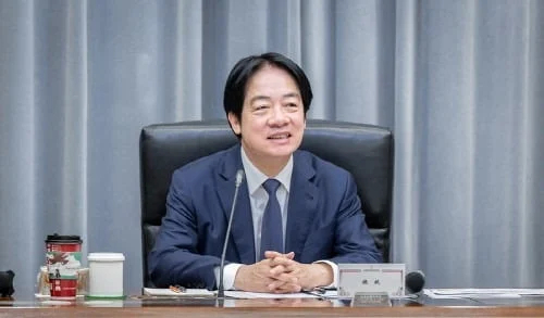 “전국민에 44만원씩 현금 지급”…'반도체 대박' 역대급 GDP 성장에 'AI 보너스' 쏘는 이곳