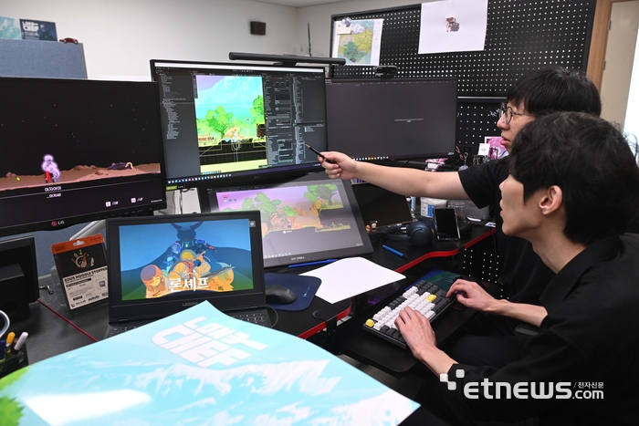 [포토] 게임스컴에 선보일 게임 테스트 한창