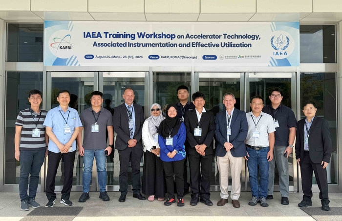 한국원자력연구원 양성자과학연구단은 국제원자력기구(IAEA)와 공동으로 '가속기 기술 및 활용에 관한 교육 워크숍'을 8월 24일부터 5일간 개최한다.
