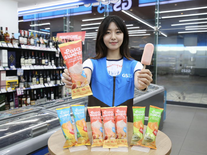 GS리테일이 운영하는 편의점 GS25는 '쫀득 아이스크림' 수요가 빠르게 확대되고 있다고 27일 밝혔다.