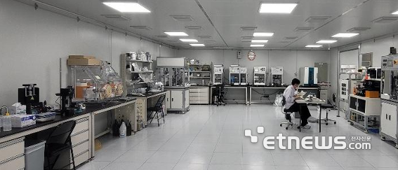 솔리텍의 연구소 내부 모습