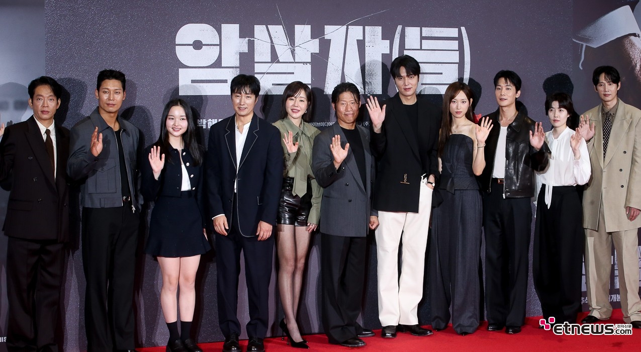 [ET포토] 암살자(들), '주조연들이 한 자리에'