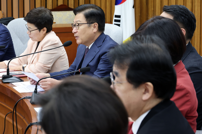 국민의힘 정점식 원내대표가 1일 국회에서 열린 원내대책회의에서 발언하고 있다. 2026.9.1 연합뉴스