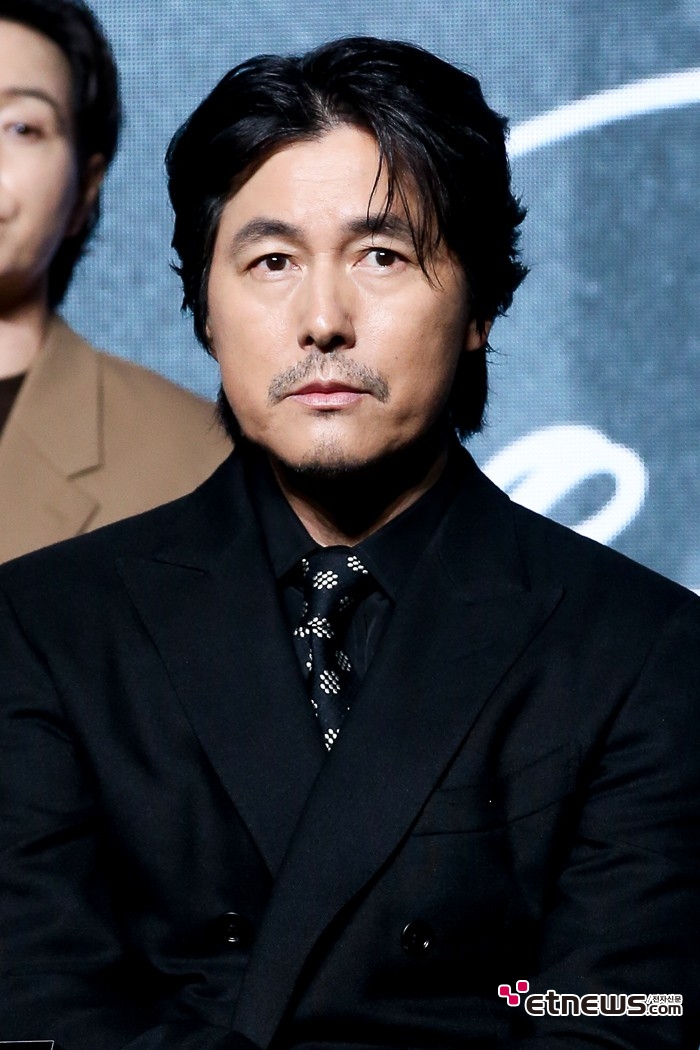 [ET포토] 정우성, '날카로운 시선'