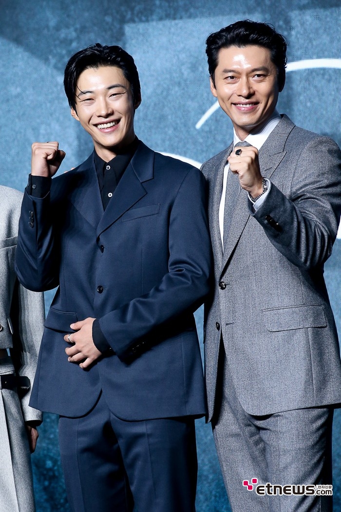 [ET포토] 우도한-현빈, '친 형제 같은 백기현과 백기태'