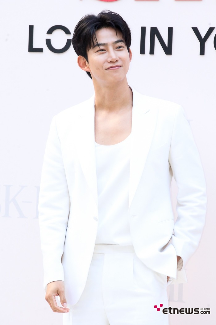 [ET포토] 옥택연, '남다른 밝음'