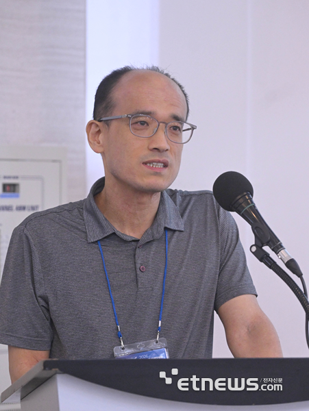[국방 AX 컨퍼런스] “K-RMF 보안, 무기체계 안으로 들어가야”