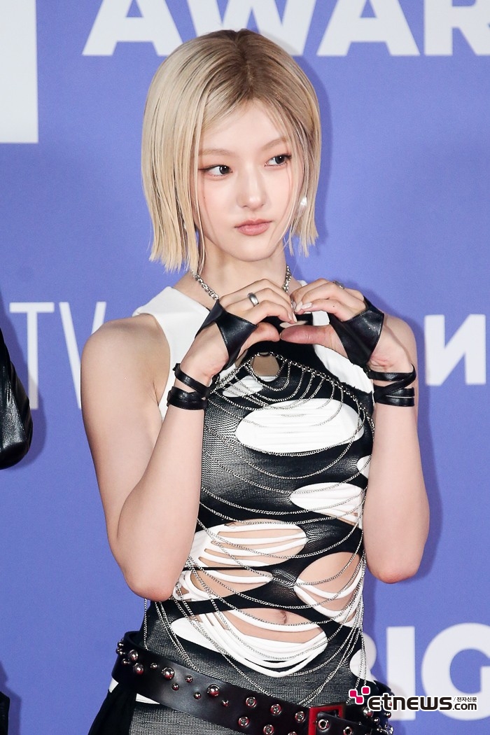 [ET포토] 키스오브라이프 하늘, '스타일리시한 블론드 단발'