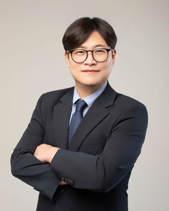 김희대 반도체과학기술학과 교수.