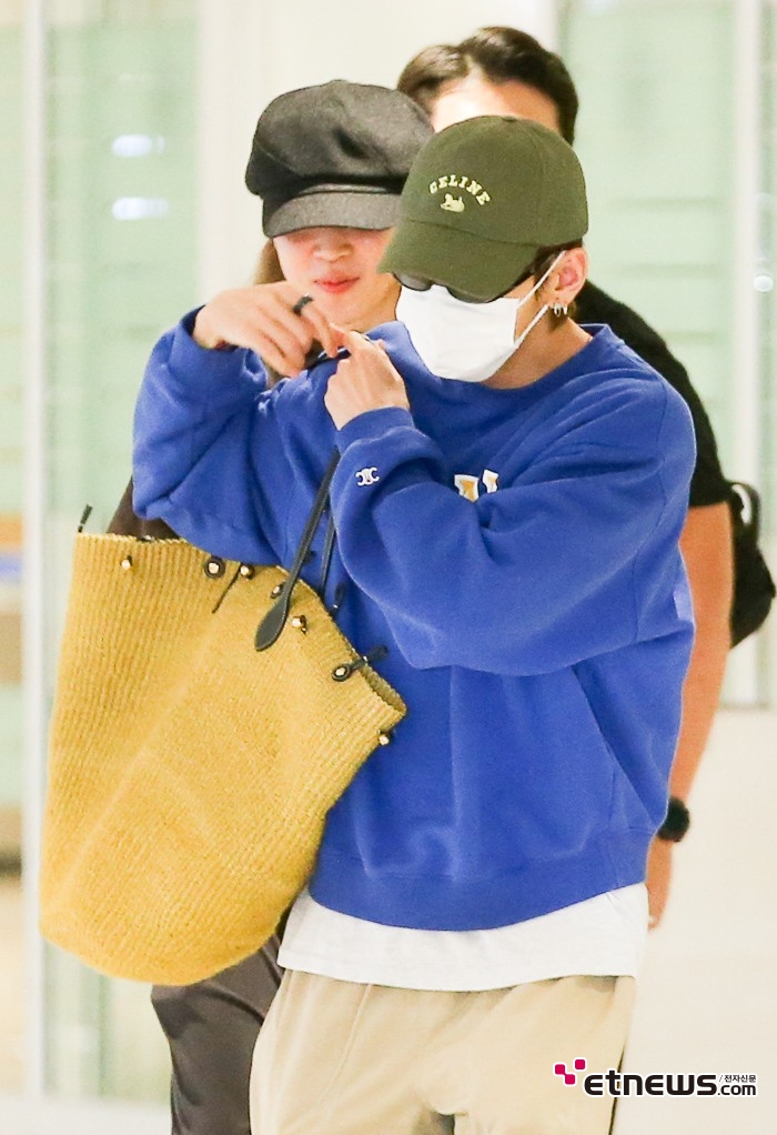[ET포토] BTS 뷔, '오늘도 멋짐'