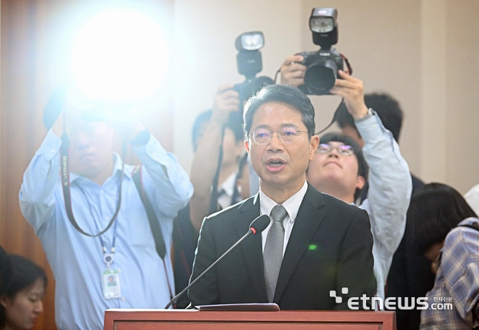 [포토] 모두발언하는 김승원