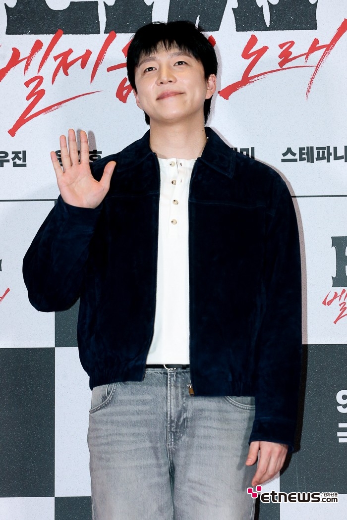 [ET포토] 신수현, '오랜만이에요'