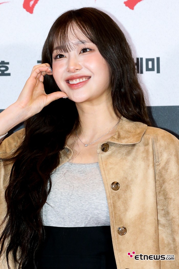 [ET포토] 츄, '한결같은 러블리함'