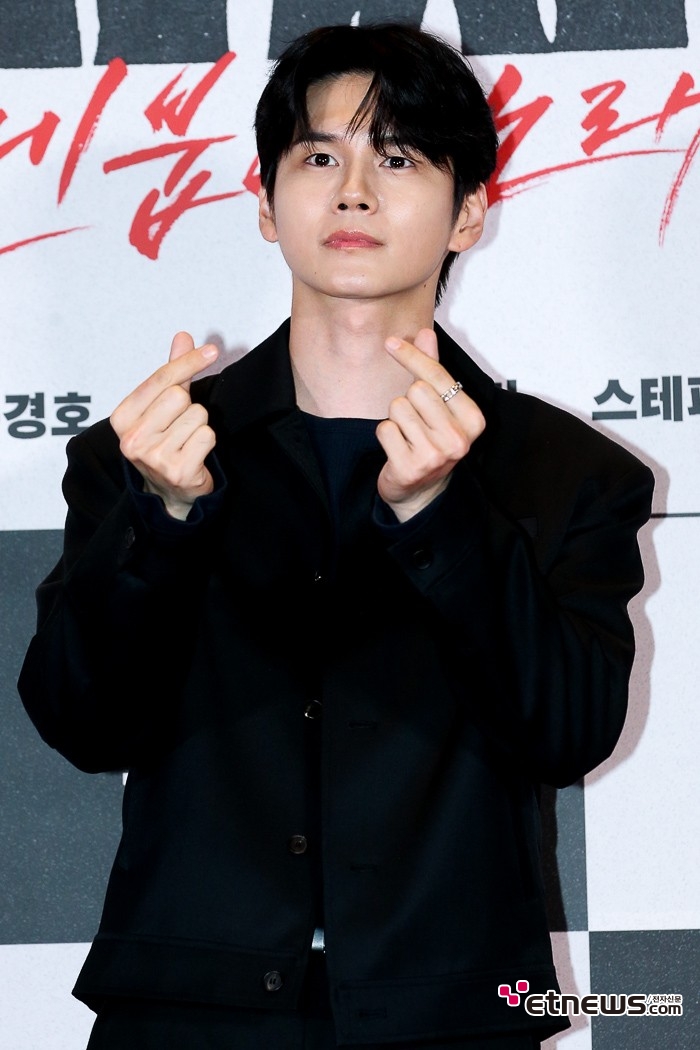 [ET포토] 옹성우, '무표정 매력'