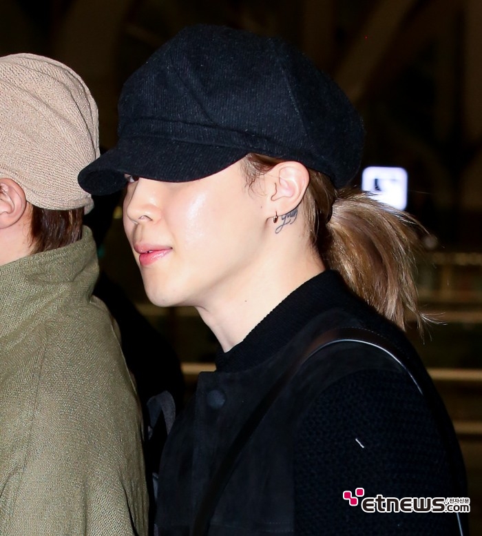 [ET포토] BTS 지민, '옆을 살며시 바라보며'