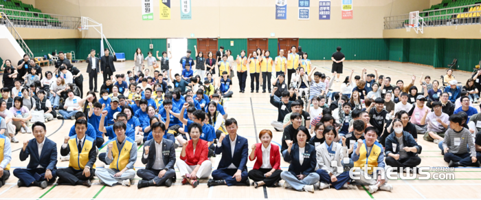 큰공 넘기고 색판 뒤집고…안산 체육관 달군 '같이가치' 한마당