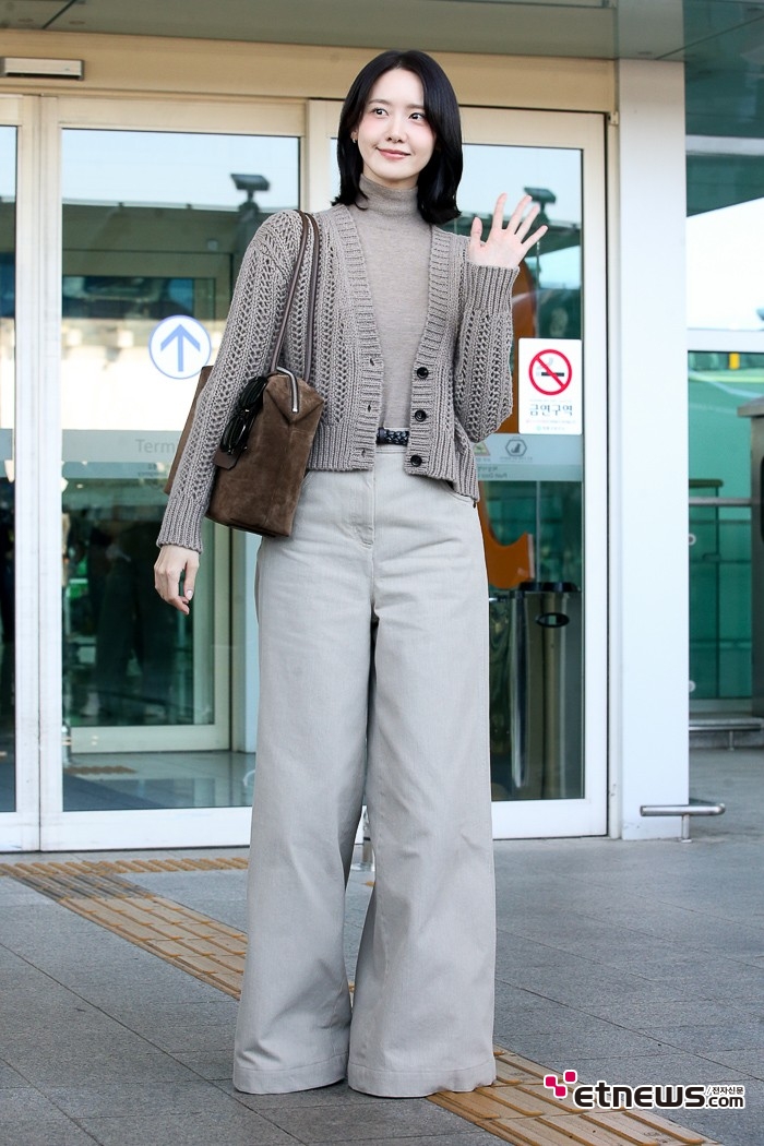 [ET포토] 윤아, '러블리한 밀라노 출국길'