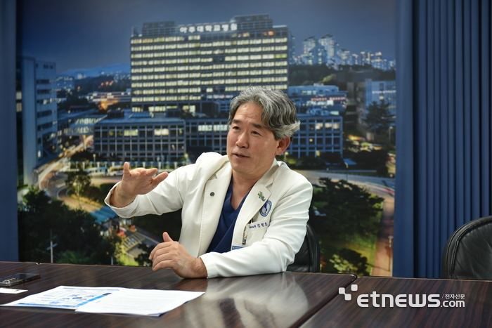 김철호 아주대의료원 첨단의학연구원장(아주대 콰트로정밀의약연구원장)