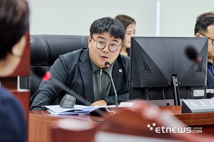 유호준 경기도의회 미래과학협력위원회 의원.