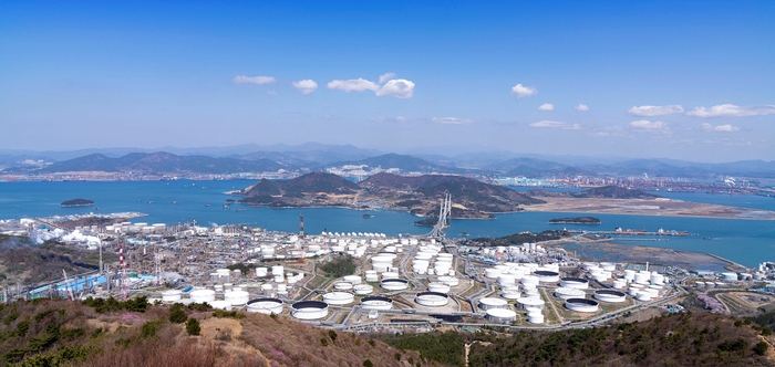 여수국가산업단지.