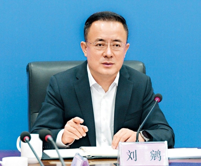 취임 88일 만에 자진 사퇴한 류위안 신저우시장. 사진=성도일보