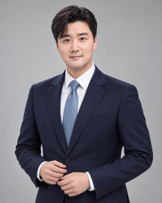 황인성 아나운서
