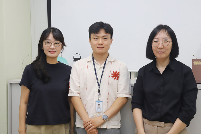 왼쪽부터 손미영 소장, 유원동 박사, 이미옥 책임연구원
