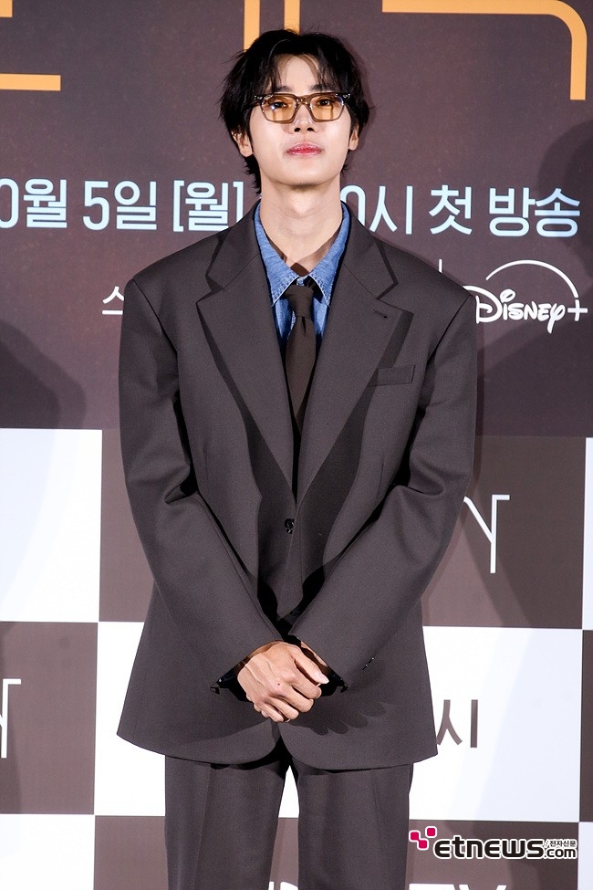 [ET포토] 추영우, '양손 모으고 정중하게'
