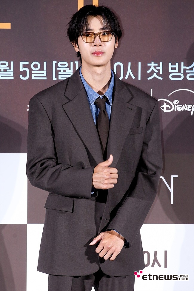[ET포토] 추영우, '살며시 엄지척'