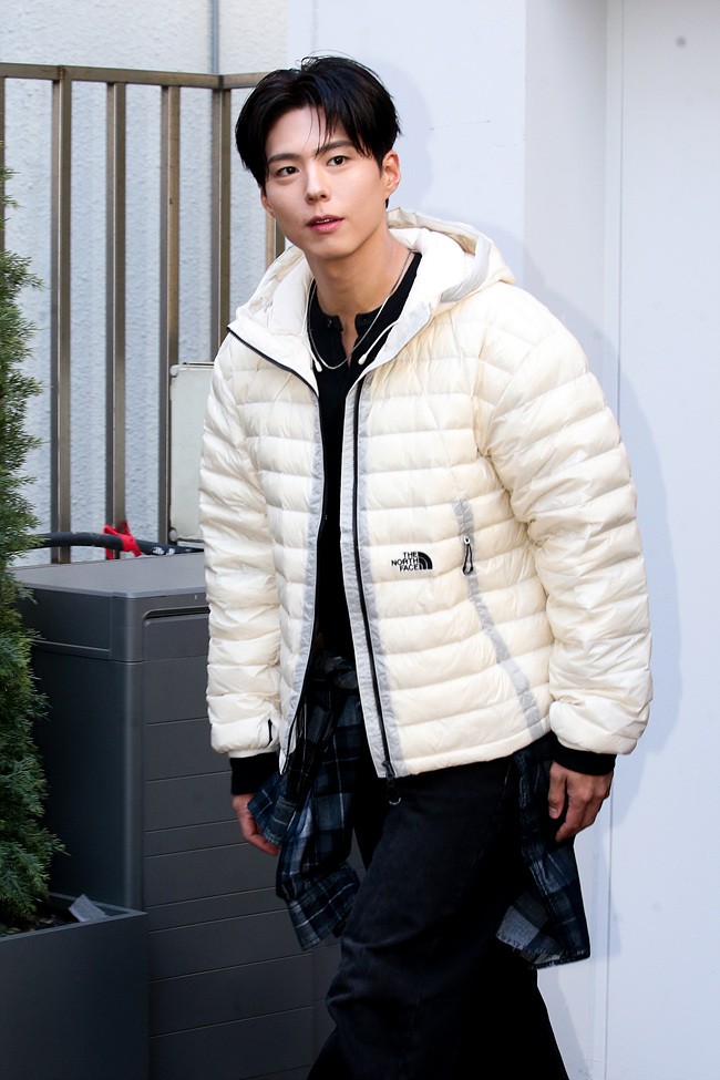 [ET포토] 박보검, '가을을 가르며'