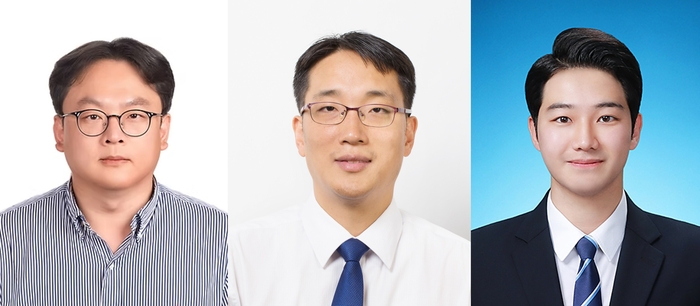 왼쪽부터 류정기 교수, 이준희 교수, 김현구 연구원