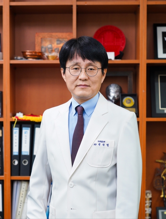 민정범 제25 조선대 치과병원장.