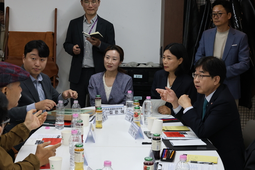 소진공, 소공인 제조현장에 피지컬AI 도입 추진…숙련기술 보존·인력난 해소
