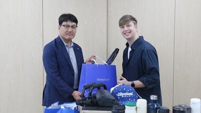 기사 썸네일