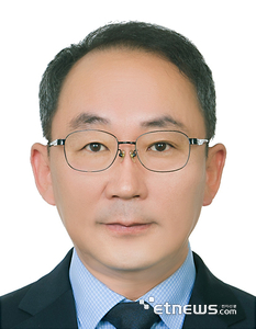 박동일 산업통상부 차관