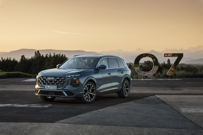 아우디 Q7