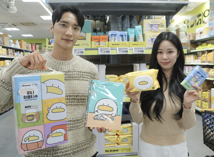 이마트 노브랜드, 캐릭터 협업·고구마 테마 상품으로 차별화 나서