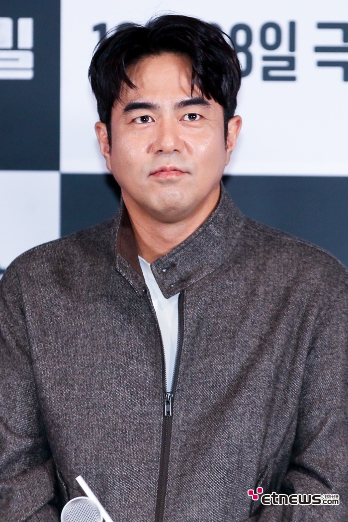 [ET포토] 전석호, '체육 선생님 표정'