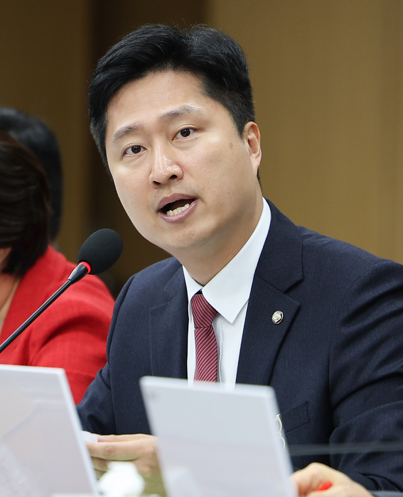 우재준 의원 “MBK 김병주 국회 불러야”…홈플러스 사태 동행명령 재차 촉구